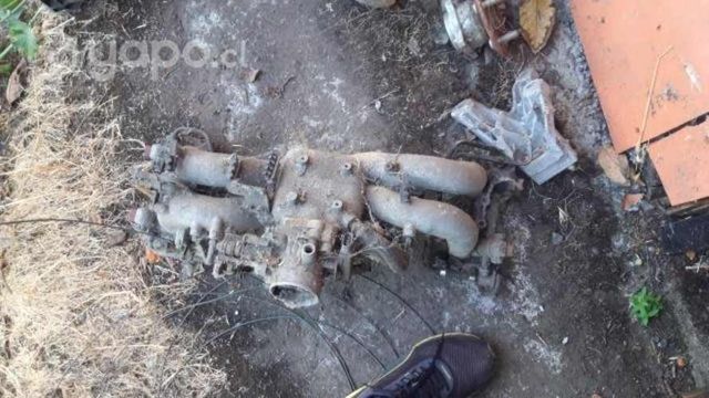 Múltiple de admisión original Subaru legacy 1993