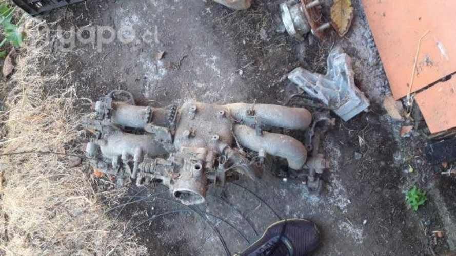 Múltiple de admisión original Subaru legacy 1993