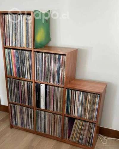 Estante vinilos escalonado