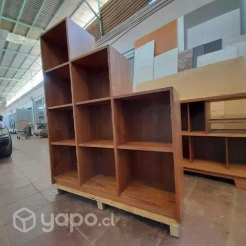 Estante vinilos escalonado