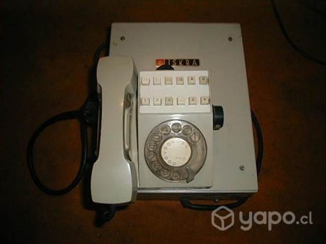 Telefono antiguo de disco marca ISKRA