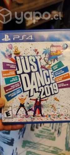 Juego de PS-4 cómo nuevo