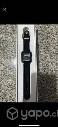 Apple Watch serie 2 sin detalles con caja cargador