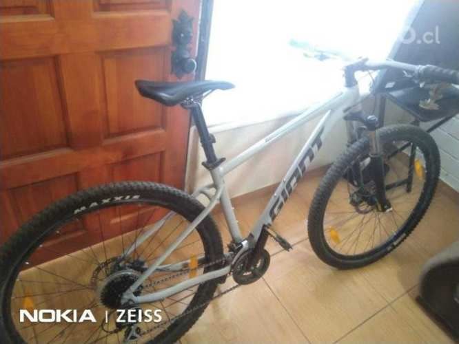 Bicicleta 29 M/L Giant Talon 2 Aluminio poco uso