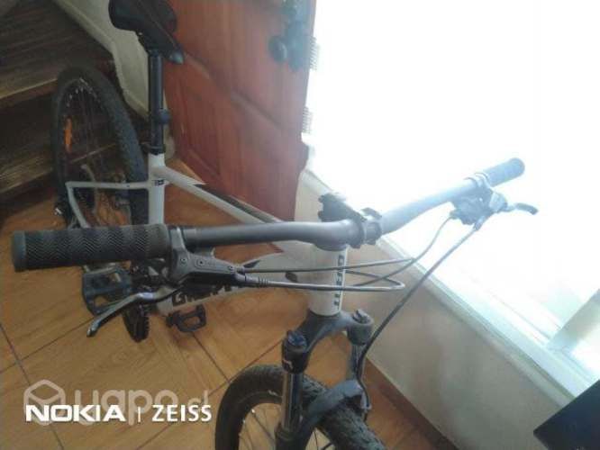 Bicicleta 29 M/L Giant Talon 2 Aluminio poco uso