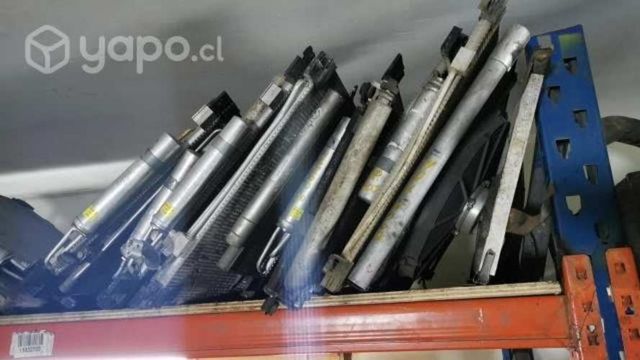 Radiador de aire - Nissan Np300 2018