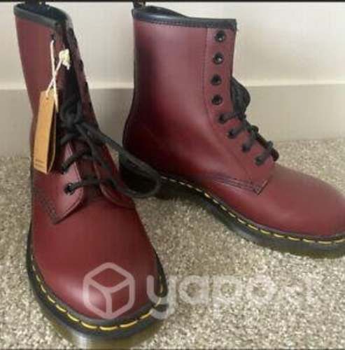 Dr. Martens Cherry Smooth 41 EUR