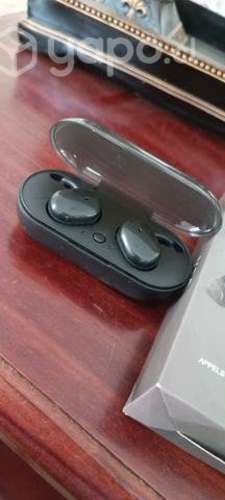 Reloj inteligente ,reloj y audífono