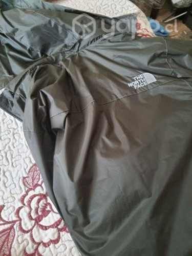 Corta viento the North face
