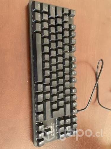 Teclado mecánico njoy tech con switches azules