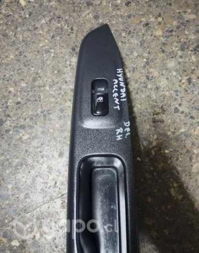 Botonera Alzavidrio Delant Derecha Hyunda Accent