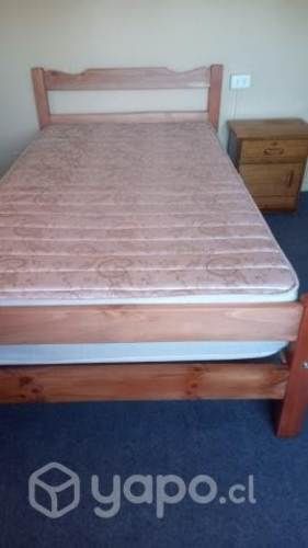 Pieza para estudiante varón