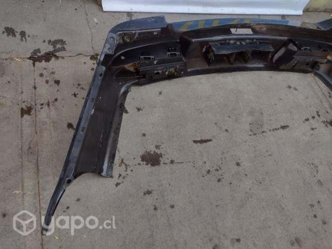 Parachoque trasero renault clio 2000-2002