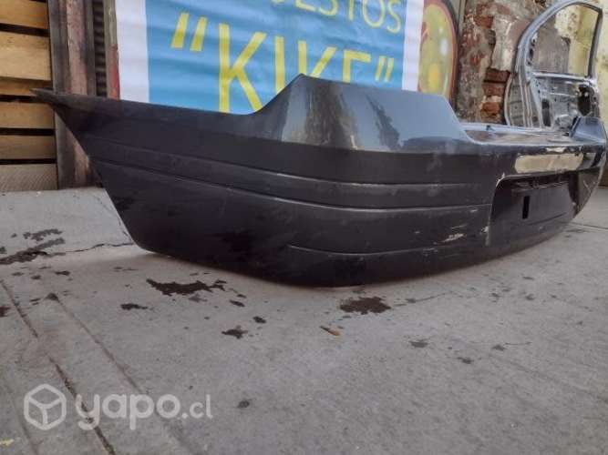 Parachoque trasero renault clio 2000-2002