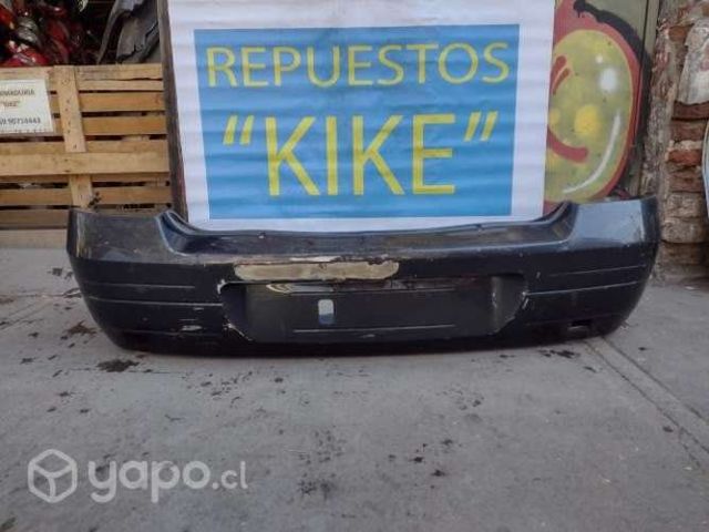 Parachoque trasero renault clio 2000-2002