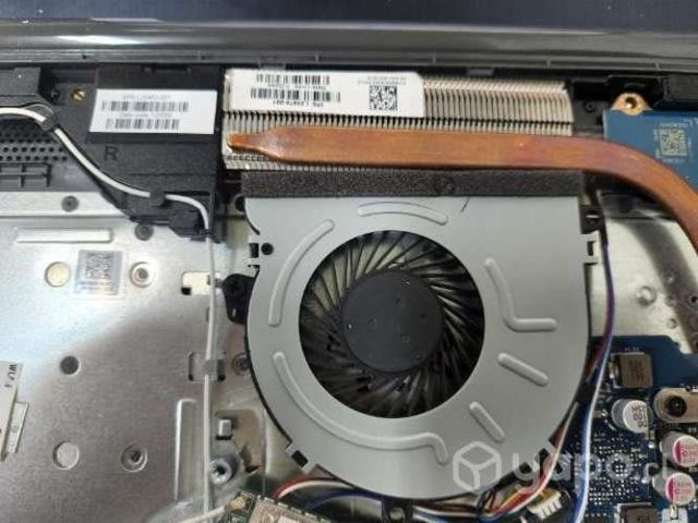 HP 250 G7 en desarme