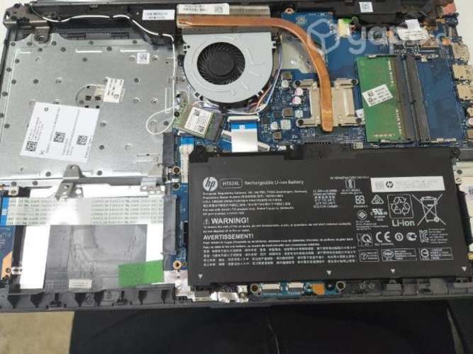 HP 250 G7 en desarme