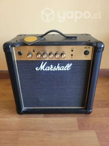 Amplificador de guitarra eléctrica Marshall MG15