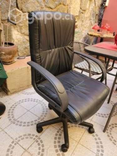 Notebook Lenovo con 2 meses de uso