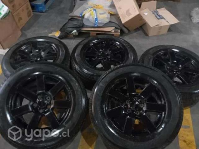 Llantas de jeep whargler C/NEUMATICOS