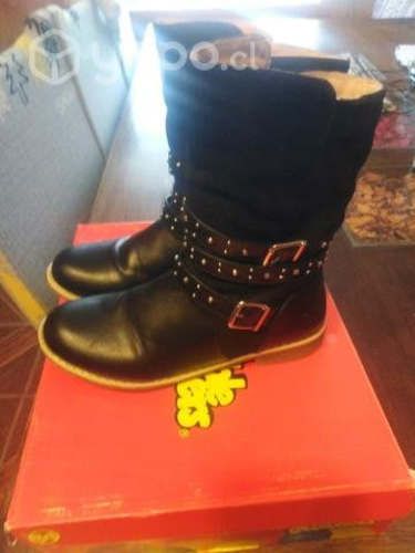 Botas niña