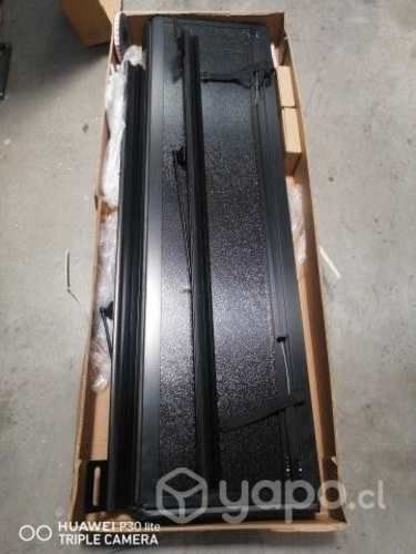 Tapa plegable dura nissan np300