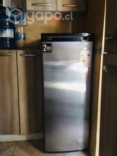 Congeladora vertical marca libero 170000 con desp
