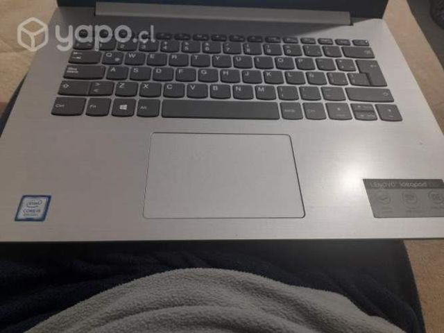 Computador de marca lenovo