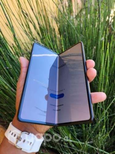 Samsung galazy z fold 3 256gb