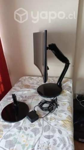 Monitor pantalla curva Samsung casi nuevo