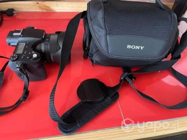 Cámara Sony DSC-RX10 IV -NUEVA- incluye funda