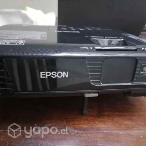 Proyector Epson Power Lite S31+ CON Telón Epson