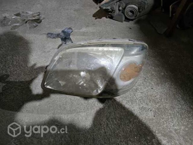 Optico mazda bt50 2010 lh