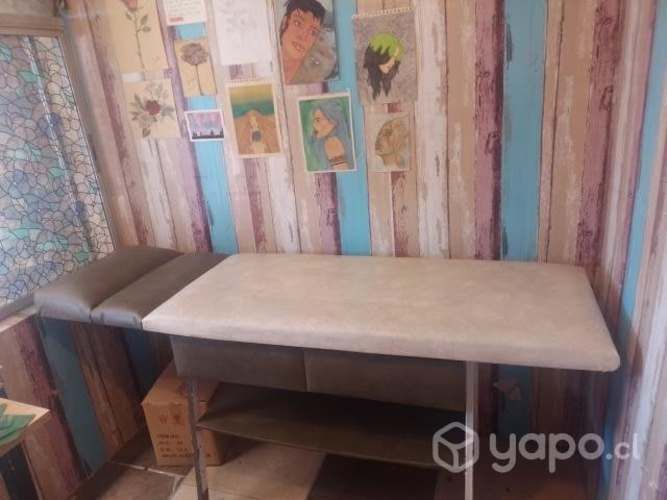 Camilla para masajes o podología.