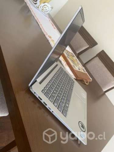 Lenovo ideapad i7 8G