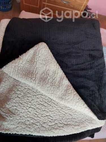 frazadas King casi nuevas un uso