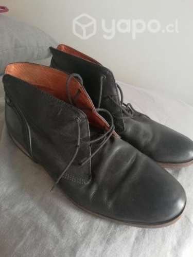 Zapatos de cuero, marca Blasko, hechos en Chile