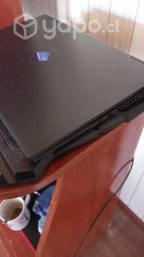 Gamer HP Omen 15-ek0010 (conversable)