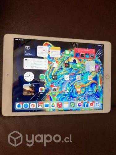 IPad 8va 128gb Usado con Caja usado