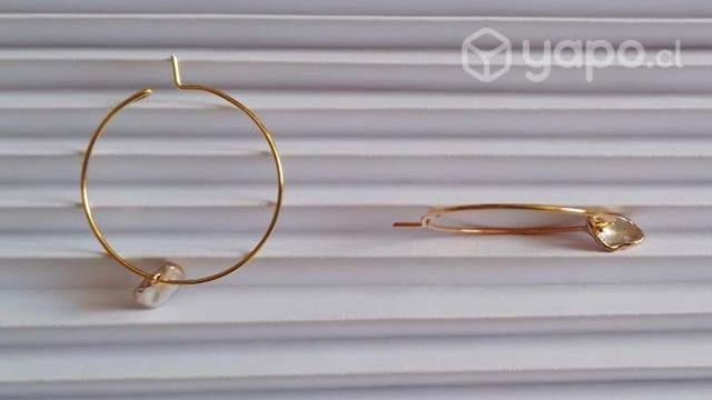 Aritos/aros irregulares de perlas naturales