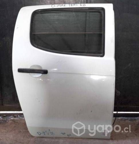 Puerta Chevrolet D-max trasero derecho(T/crédito c
