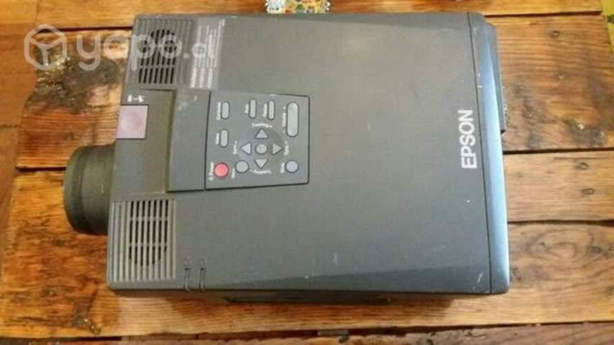 Proyector de conferencias epson