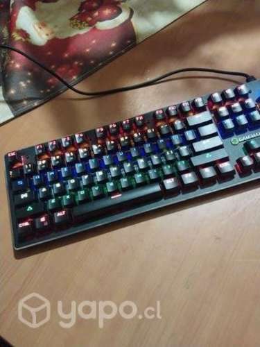 Teclado Mécanico rgb