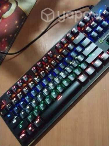 Teclado Mécanico rgb