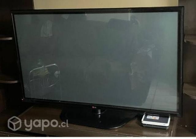 Televisor LG 46 pulgadas + control remoto