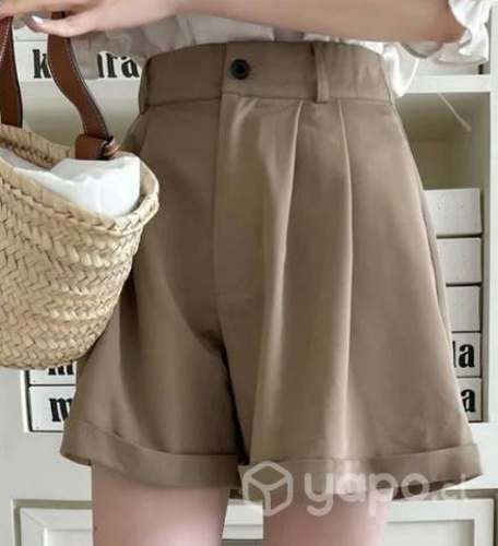 Short beige
