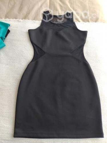 Vestido gala o fiesta negro