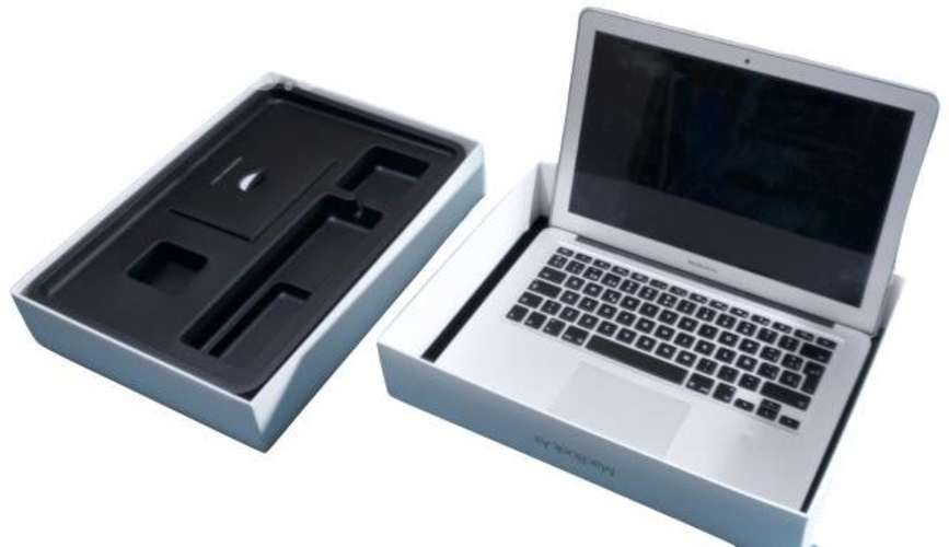 Macbook Air 13.3'' 512gb 8gb - I7 2,2 GHZ