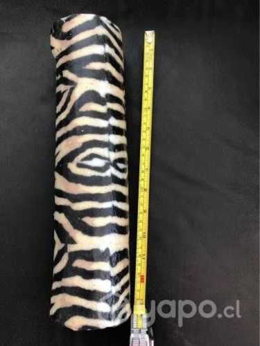 Vela de cera grande 32 x 8 cm blanca y negro