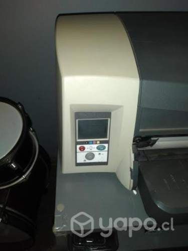 Ploter HP Design Jet 111 funcionando c/tinta c/pap